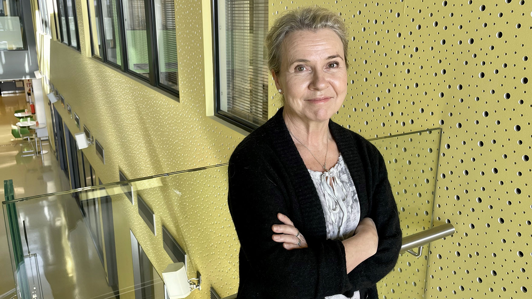 Kaija Puura yliopiston aulassa.